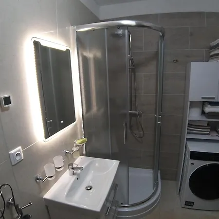 Pod Tatrami B207
